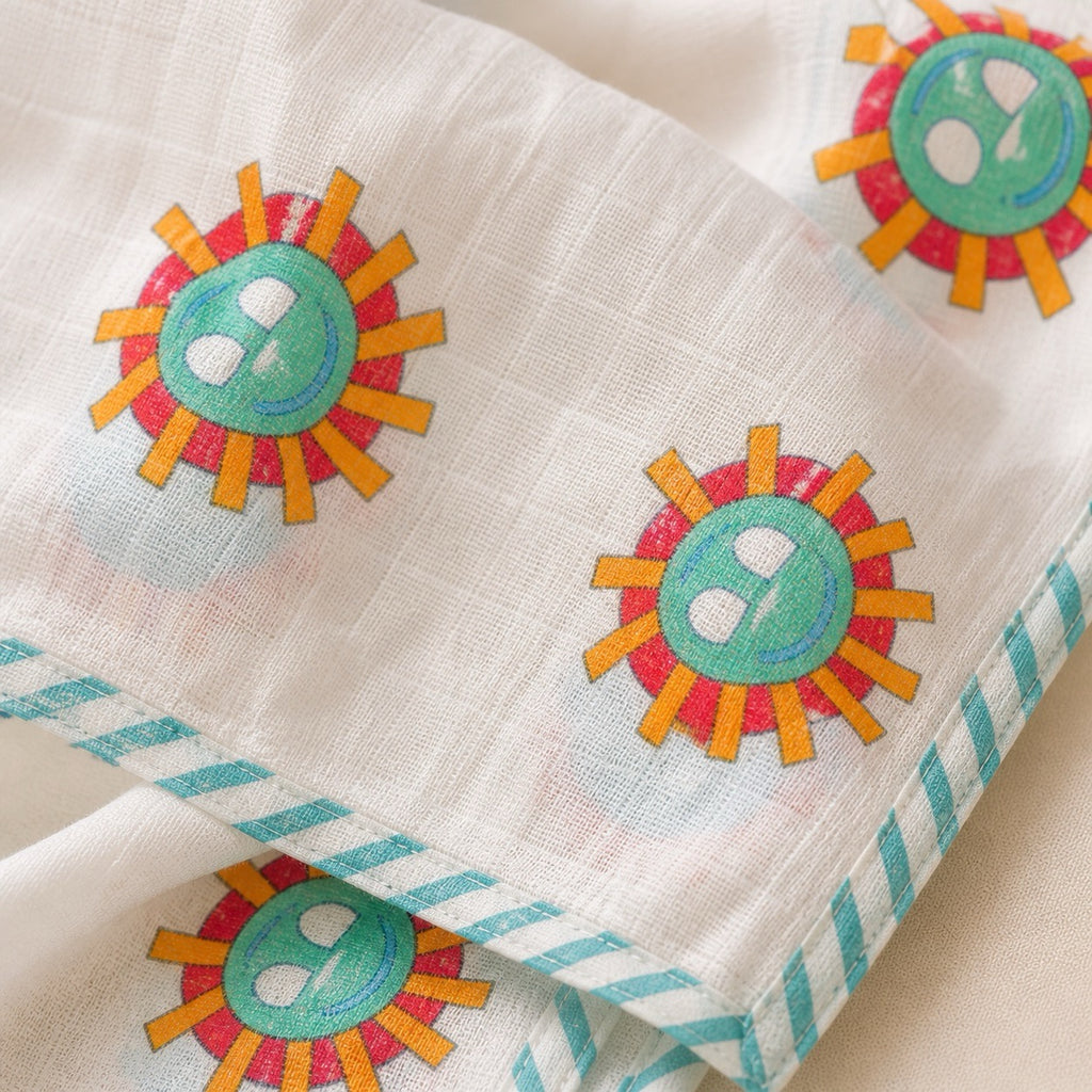 Sunburst & Polka Dot print hand block-printed cotton muslin baby swaddle set – print A detail