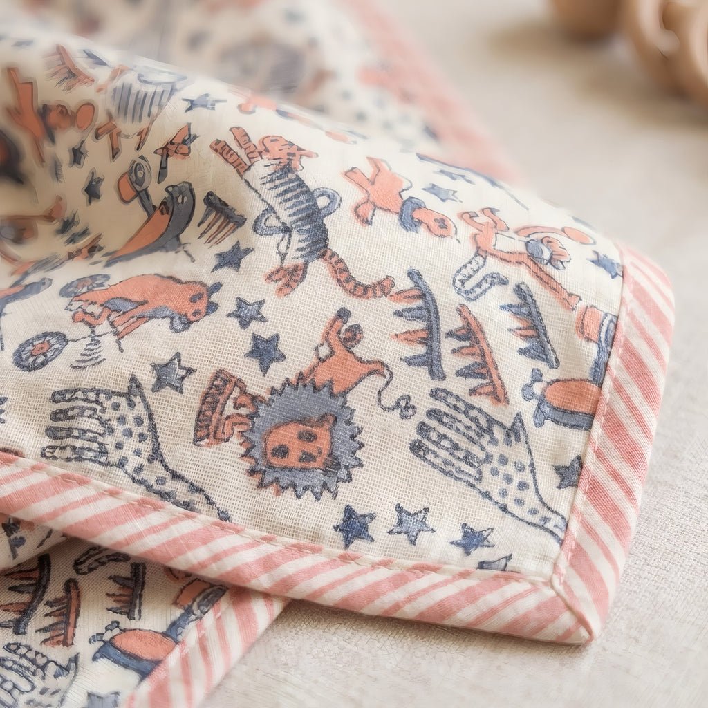 Bear & Circus Animal print hand block-printed cotton muslin baby swaddle set